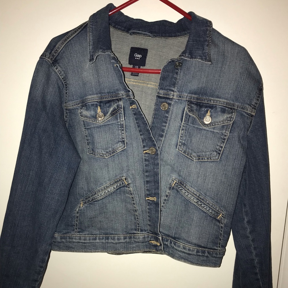 Gap cropped jean jacket✨✨